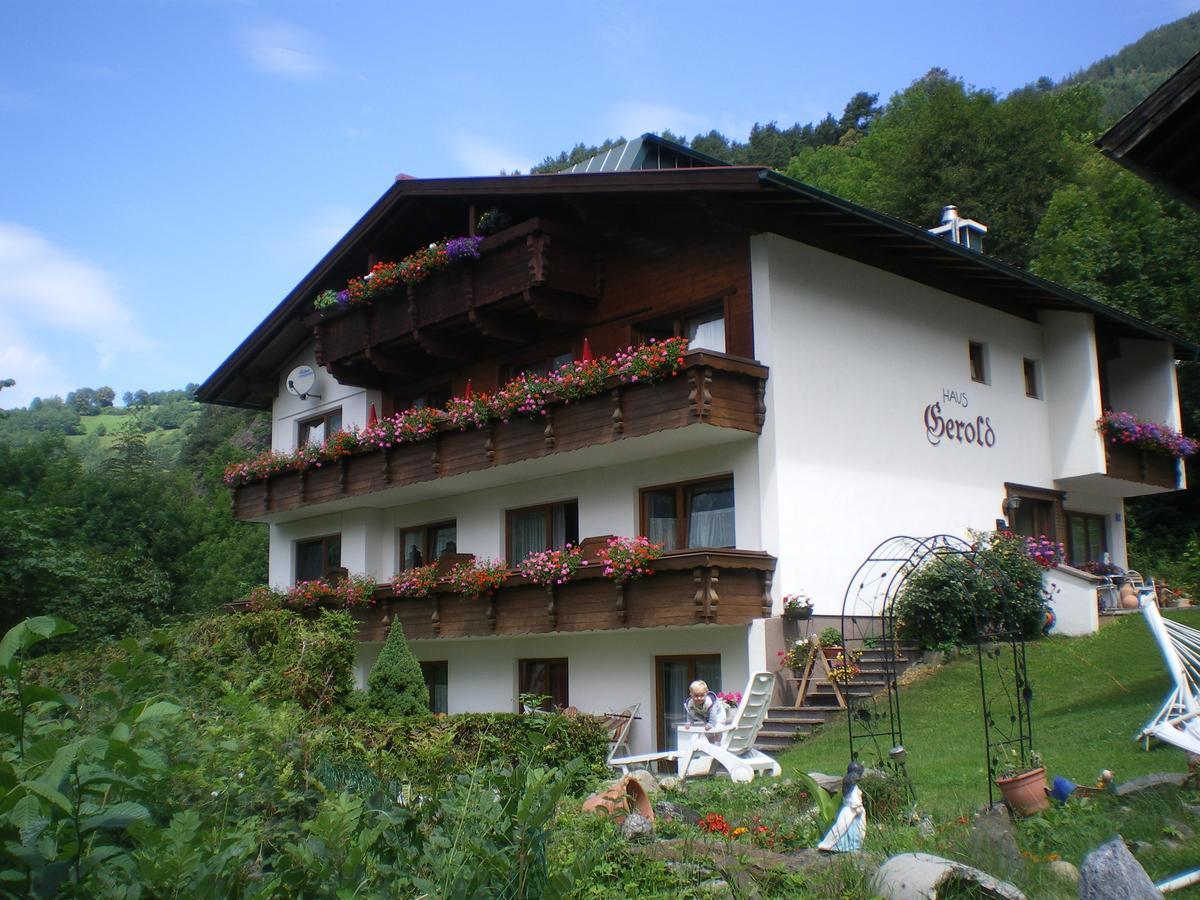 Haus Gerold Hotel Oetz Buitenkant foto